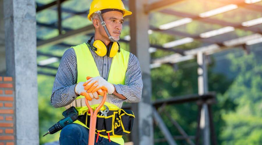 Professional gutter cleaning in Westfield, IN